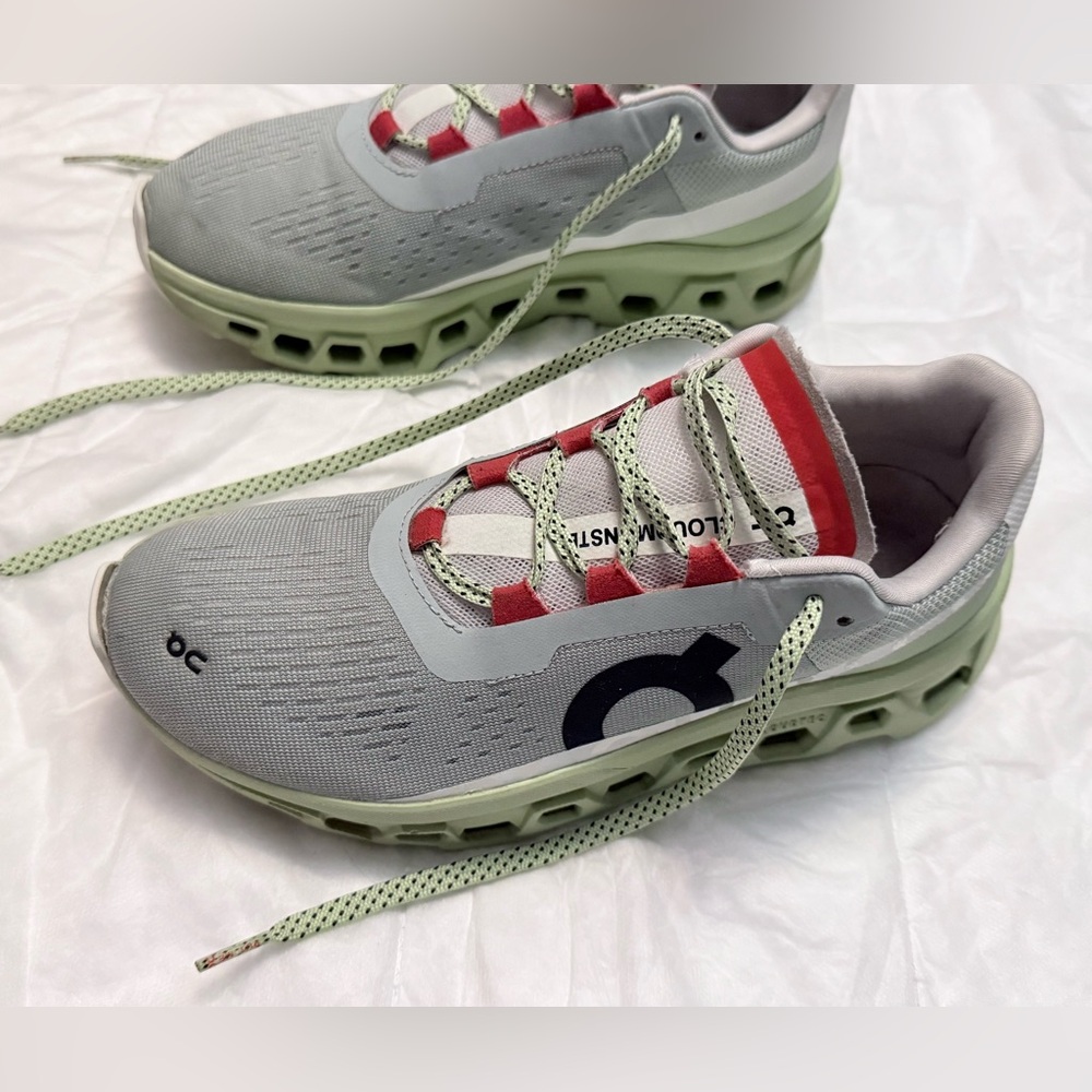 ON Women's Athletic Shoes - Glacier/Meadow colorway - Picture 3 of 6